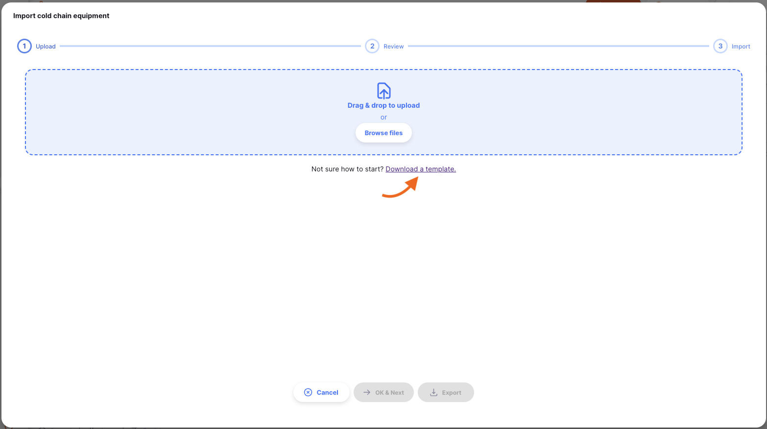 Cuadro de diálogo de importación de equipos de cadena de frío con área de carga de archivos y enlace para descargar plantilla